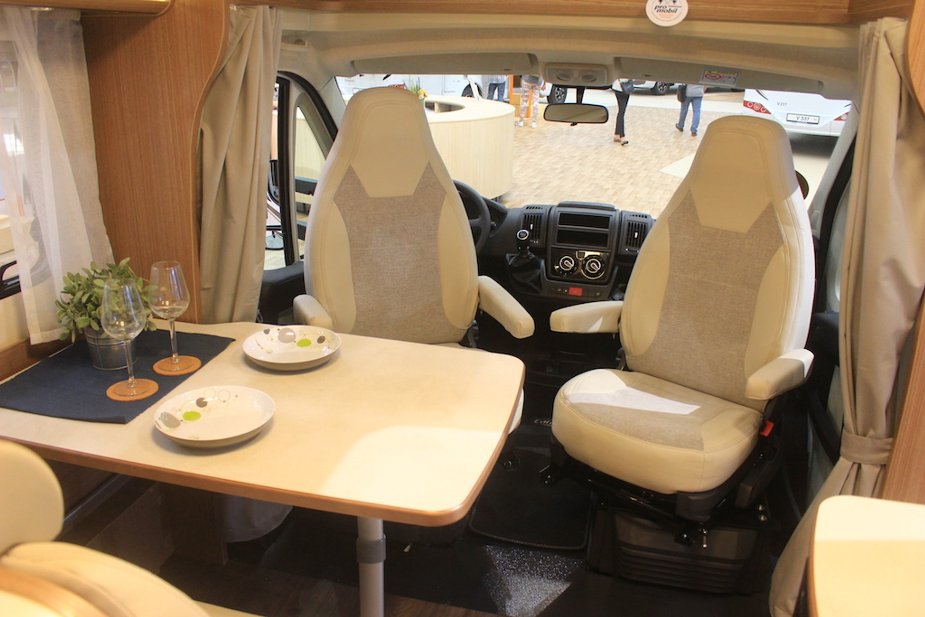 Caravan Salon – targi kamperów w Dusseldorfie