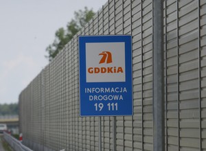 Specjalny numer widoczny przy drogach. Zadzwoniłem i sprawdziłem
