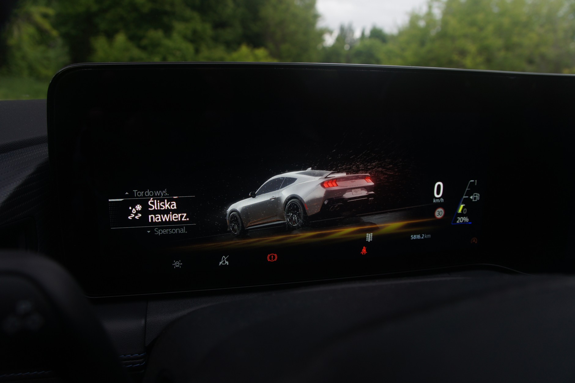 Ford Mustang Dark Horse