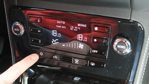 Zanim ruszę samochodem w upał robię jedną rzecz. Klimatyzacja działa od razu lepiej