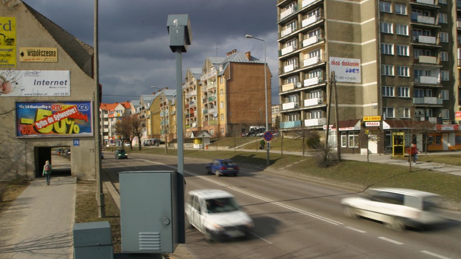 Mandat z fotoradaru! Zobacz jak tego uniknąć
