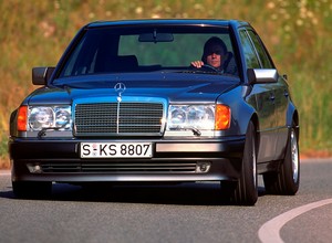 Mercedes W124 ma już 35 lat