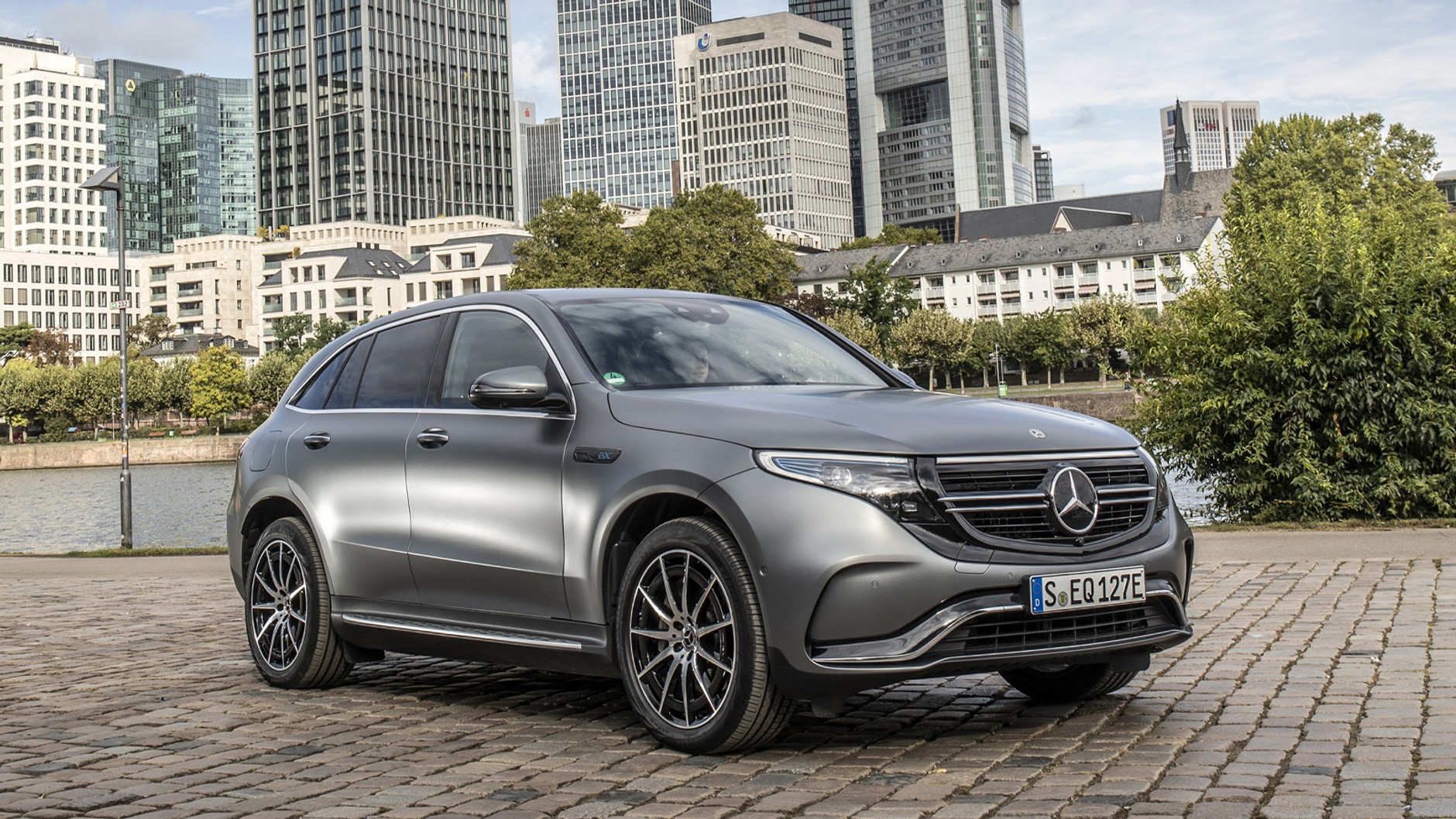 Mercedes EQC – od 334 700 zł