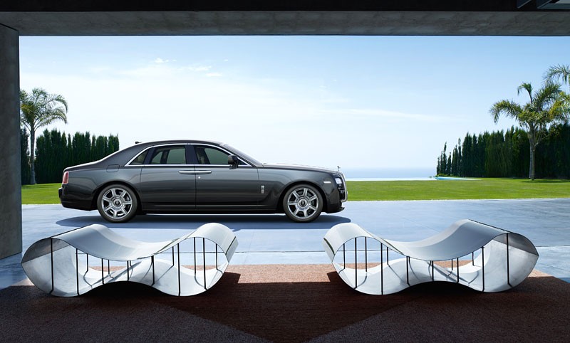 IAA Frankfurt 2009: Rolls-Royce Ghost - nowa rodzina w fotogalerii