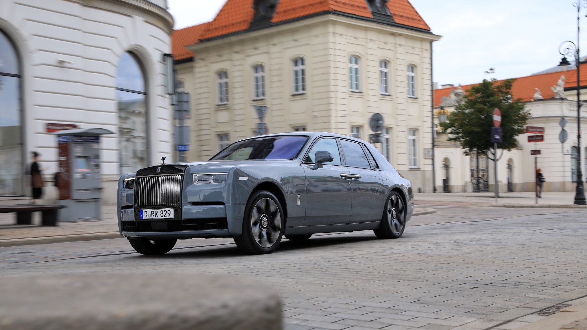 Rolls-Royce Phantom (2022, VIII Series II)