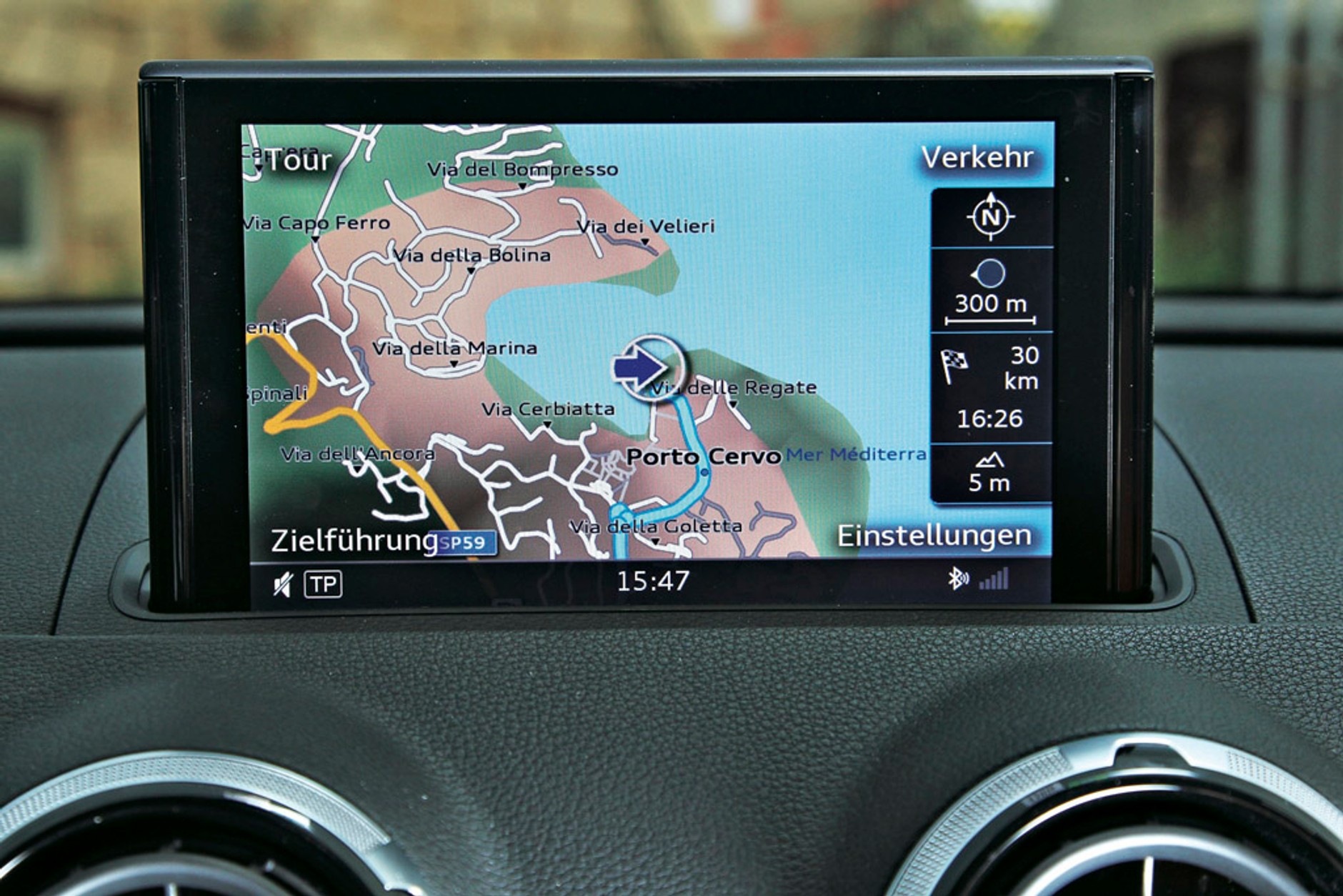 Volkswagen Golf kontra Audi A3, BMW serii 1 i Mercedes klasy A: pojedynek w pierwszej lidze