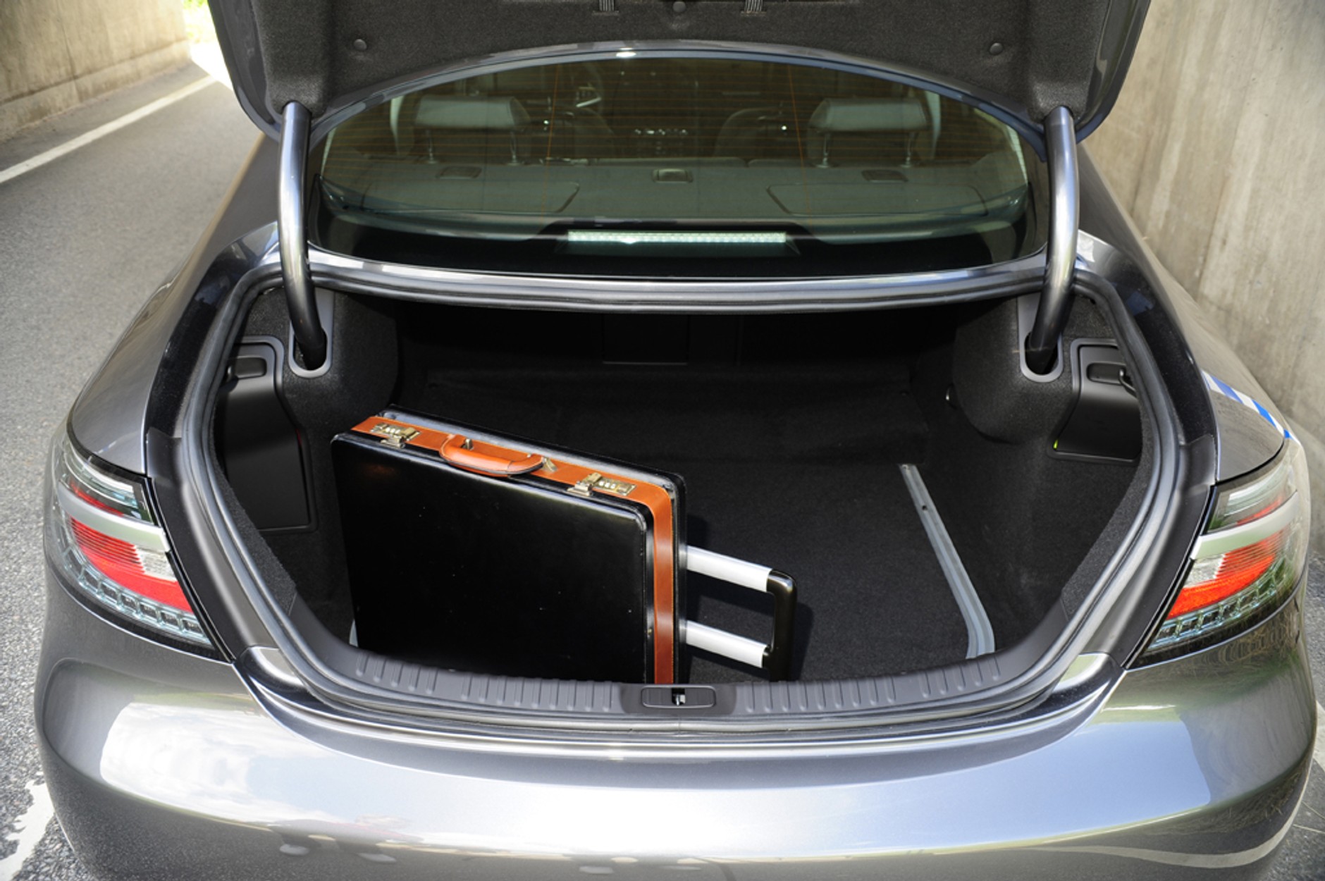 Nowy Saab 9-5 - Legenda wiecznie żywa