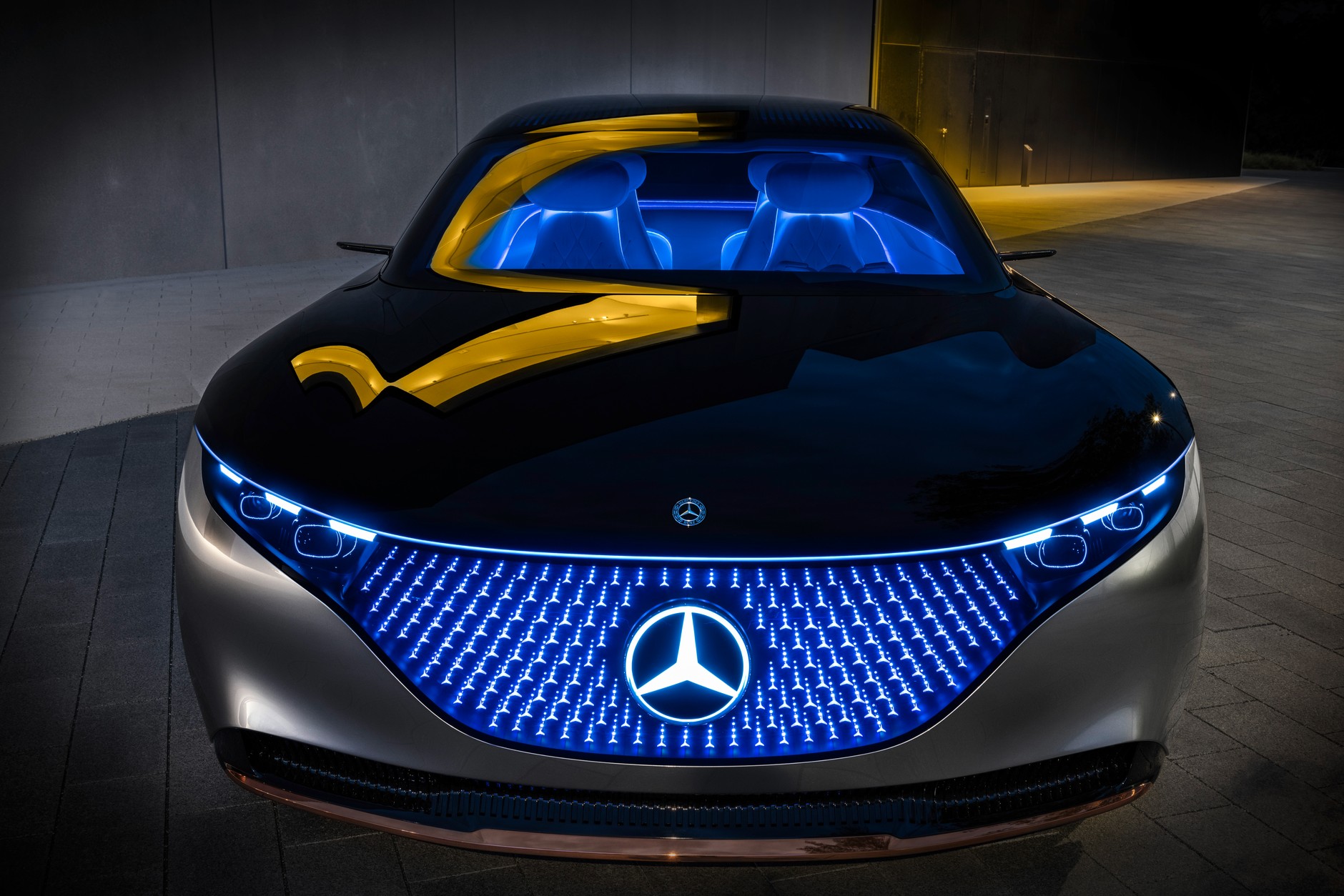 Mercedes Vision EQS – czy taka będzie przyszłość Mercedesa?