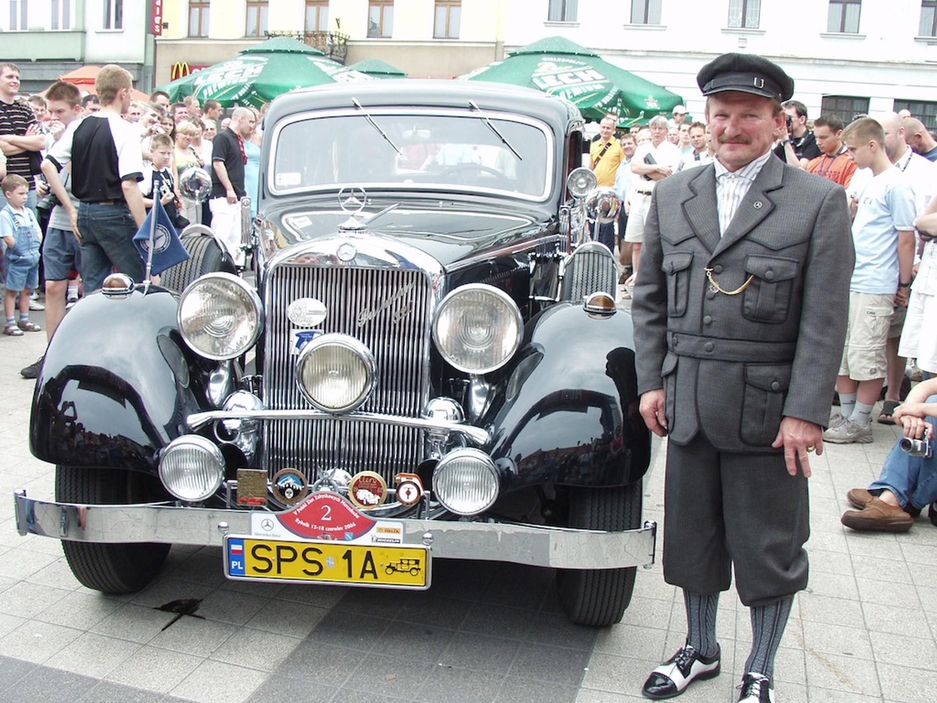 Mercedes 320 W 142 z 1937 roku