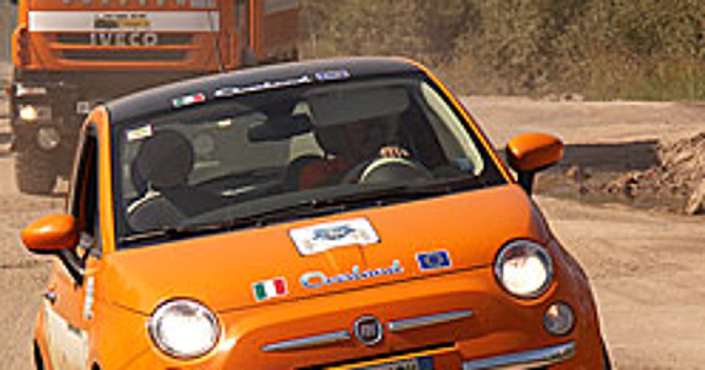 Fiat 500 na Overland Challenge - mały podróżnik