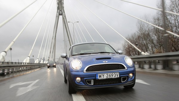 Mini Cooper S Coupé: rasowy oryginał