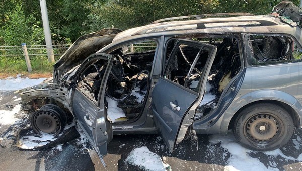 Renault spłonęło w Oświęcimiu