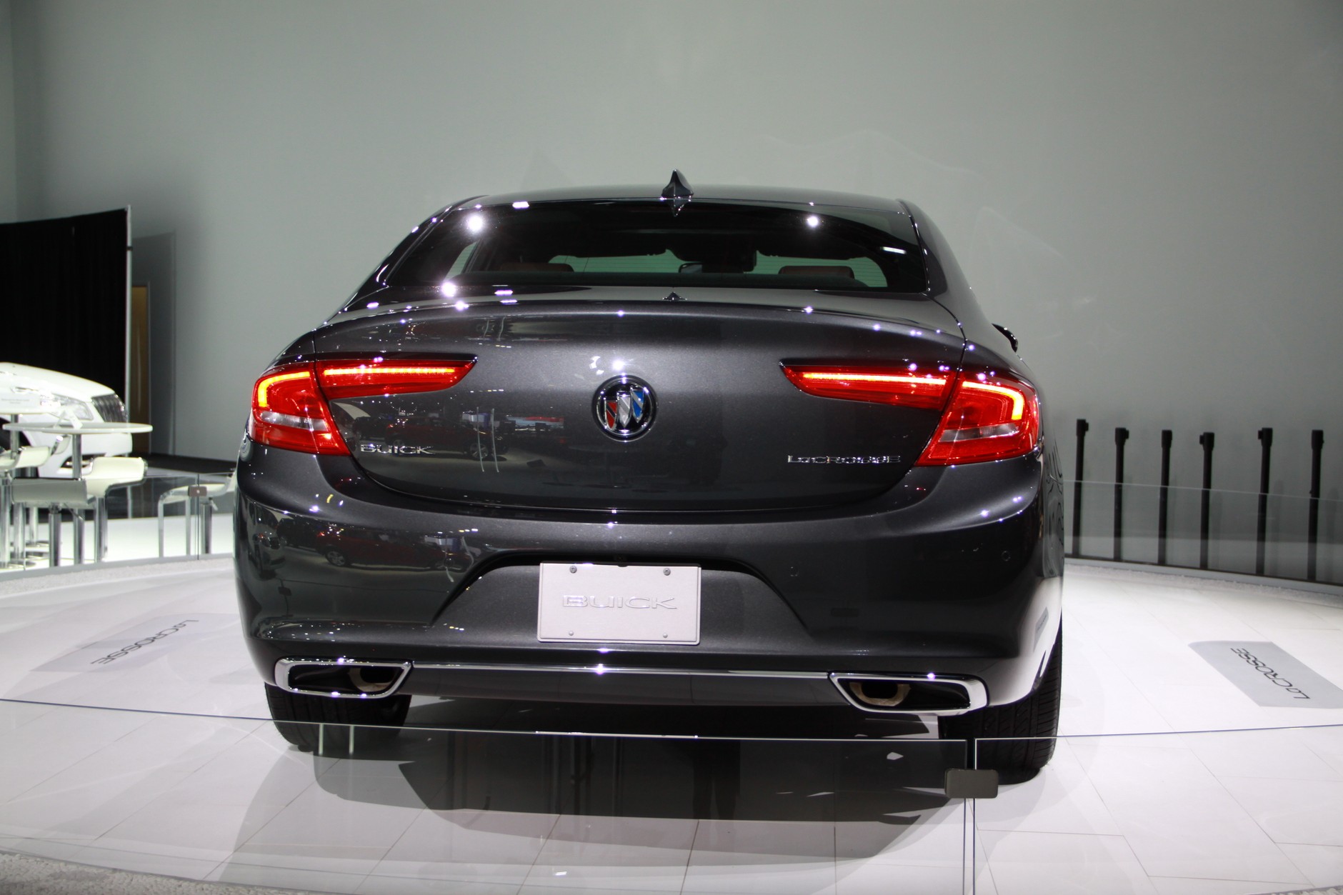 Buick LaCrosse (Detroit 2016)