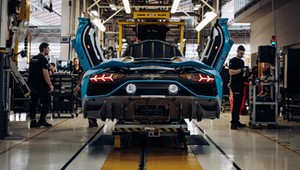 To już koniec Lamborghini Aventadora. Ostatni egzemplarz wyjechał z fabryki