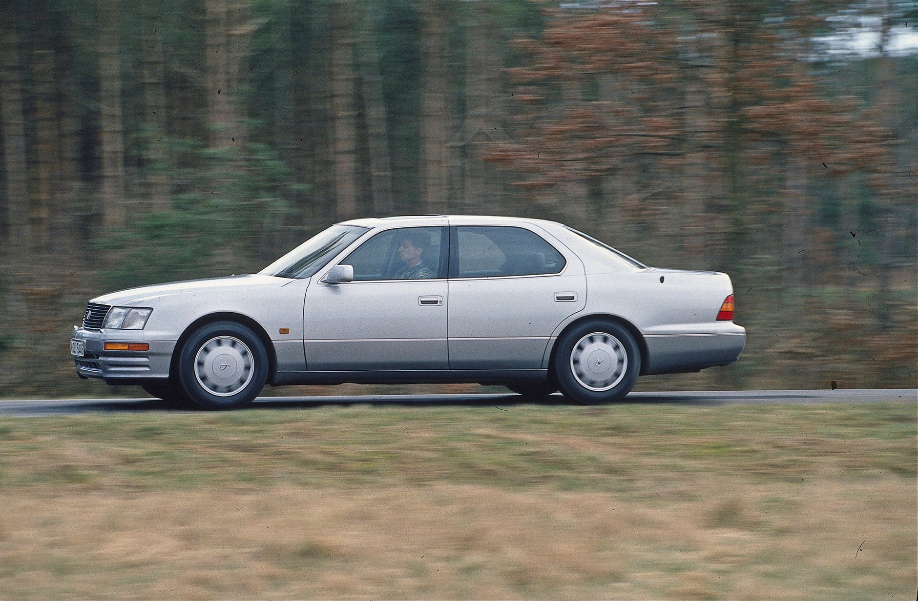 Lexus LS 400 (1989-94 i 1994-2000)