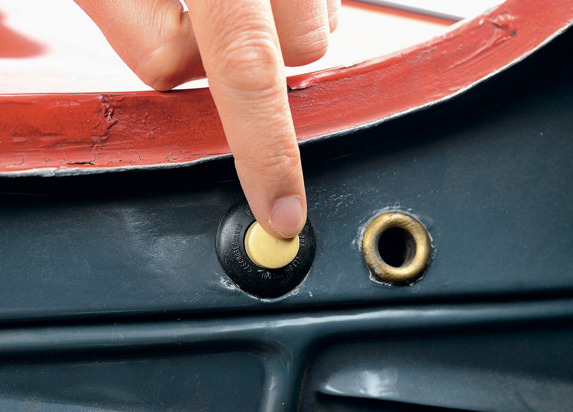 Borgward Hansa 2400 kontra Tatra 603-2 - nietypowa klasa wyższa