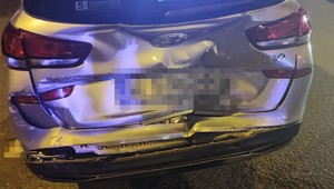 87-latek stracił prawo jazdy. Prawdopodobnie pomylił "Reverse" z "Drive"