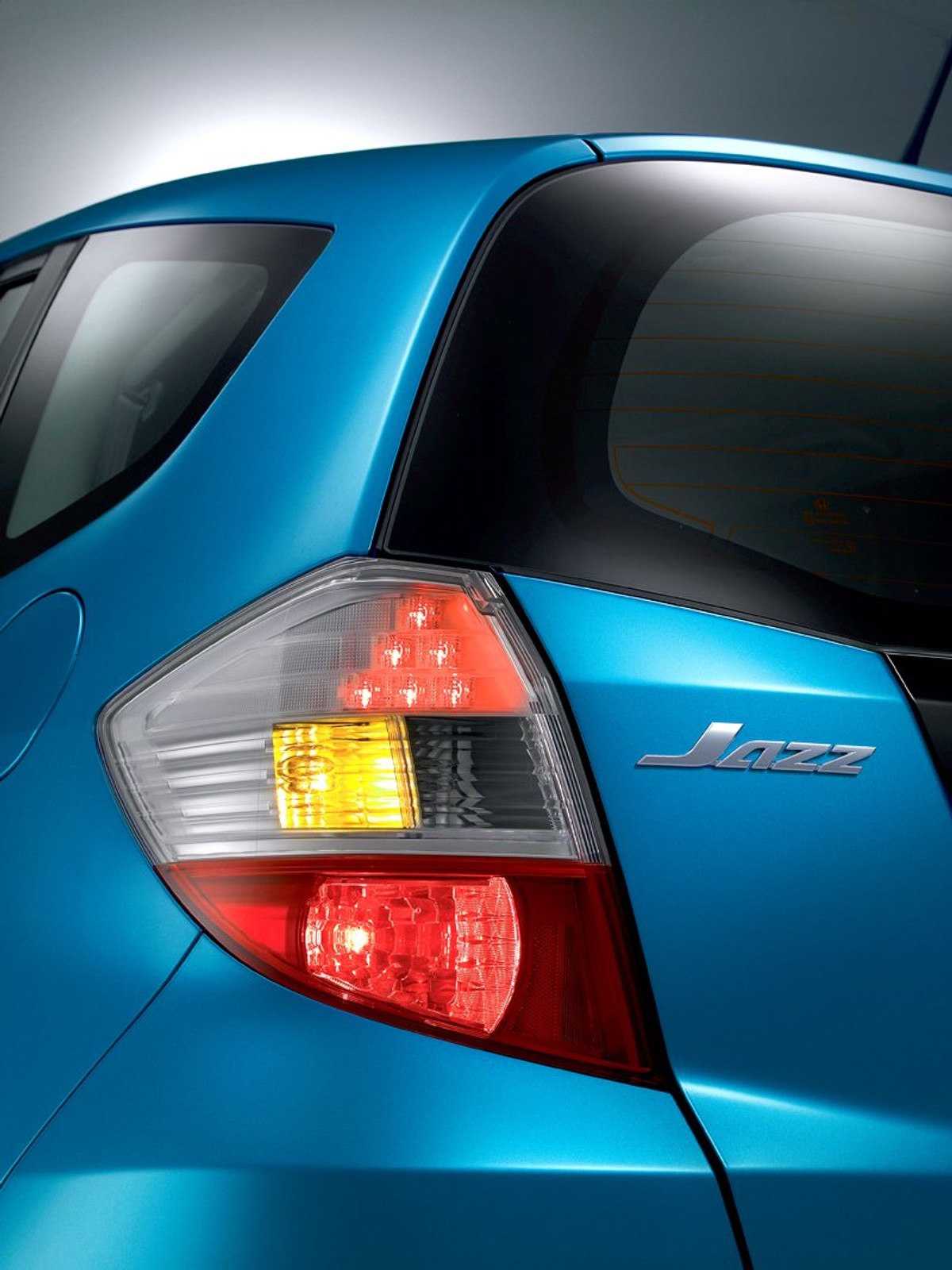 Honda Jazz: nowe zdjęcia i dane techniczne