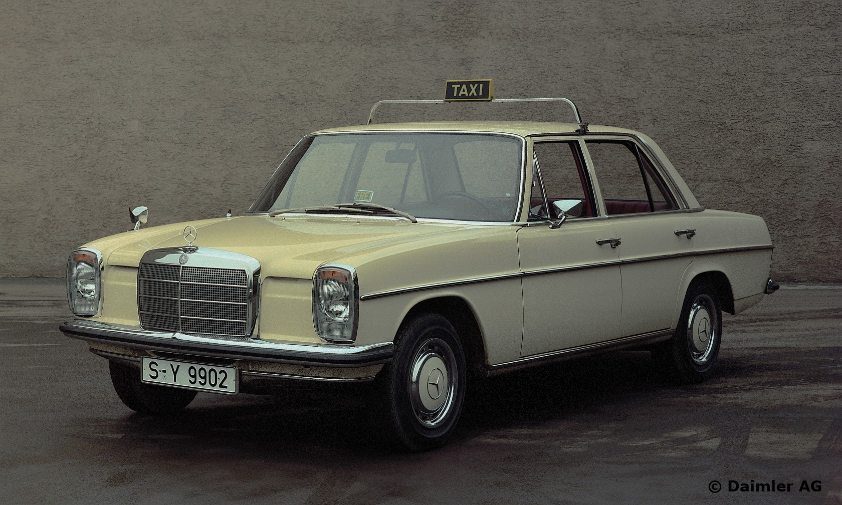 50 lat Mercedesów W 114/115