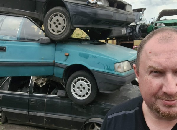 Odwiedziłem auto złom. To tu kończą auta, zanim trafią na żyletki