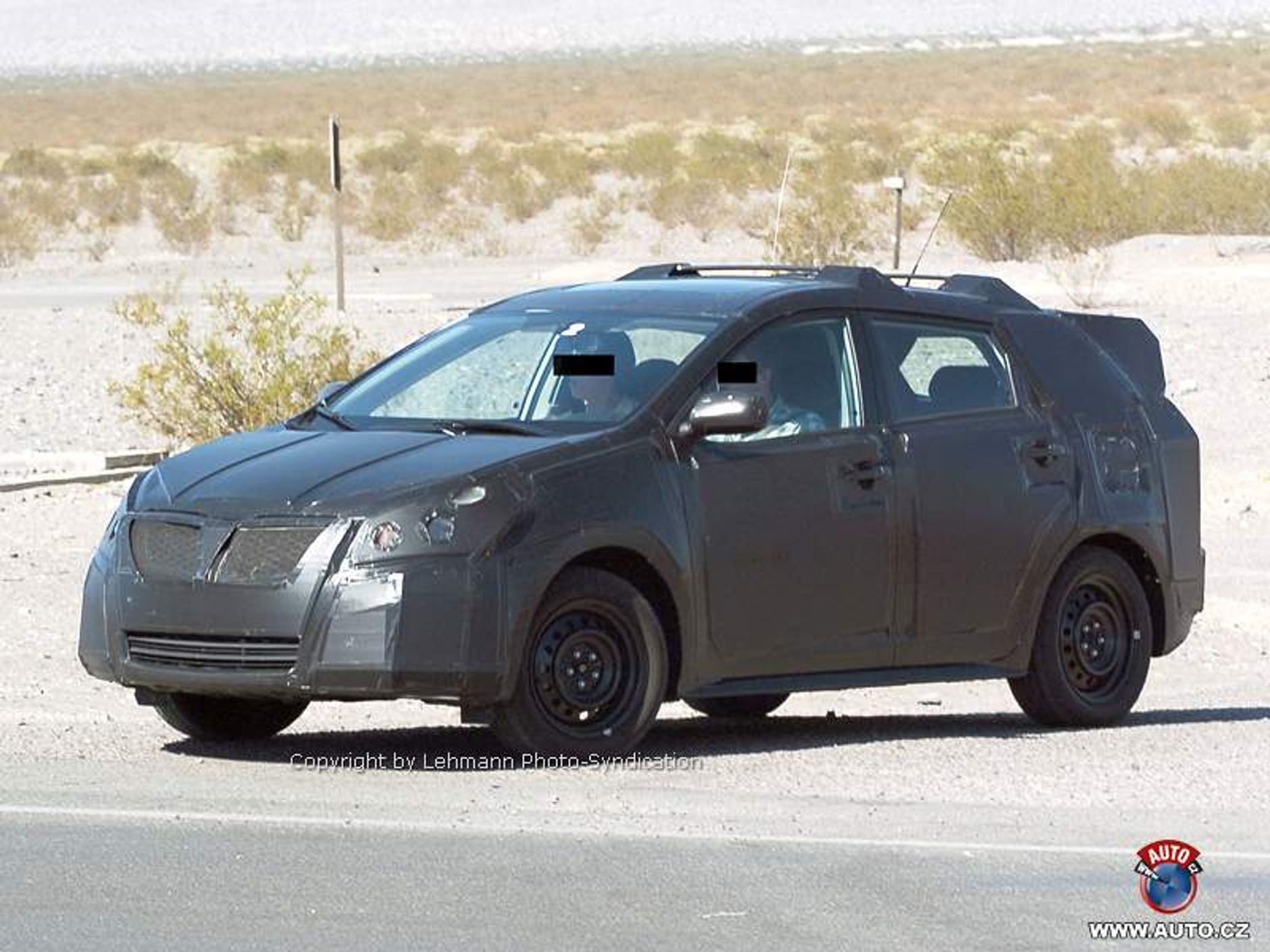 Zdjęcia szpiegowskie: Toyota Corolla Verso