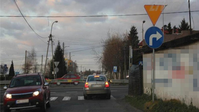 Pytania na prawo jazdy: skrzyżowanie