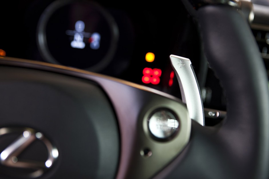 Lexus LFA Nurburgring Package: samochód z piekła rodem