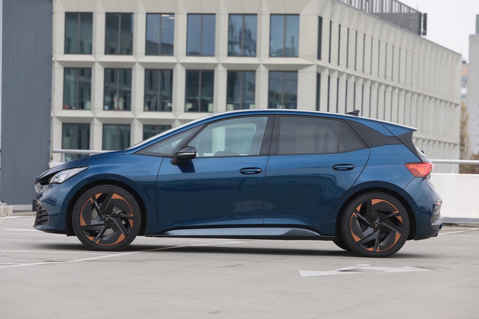 Cupra Born 58 kWh e-Boost (2022 r.)