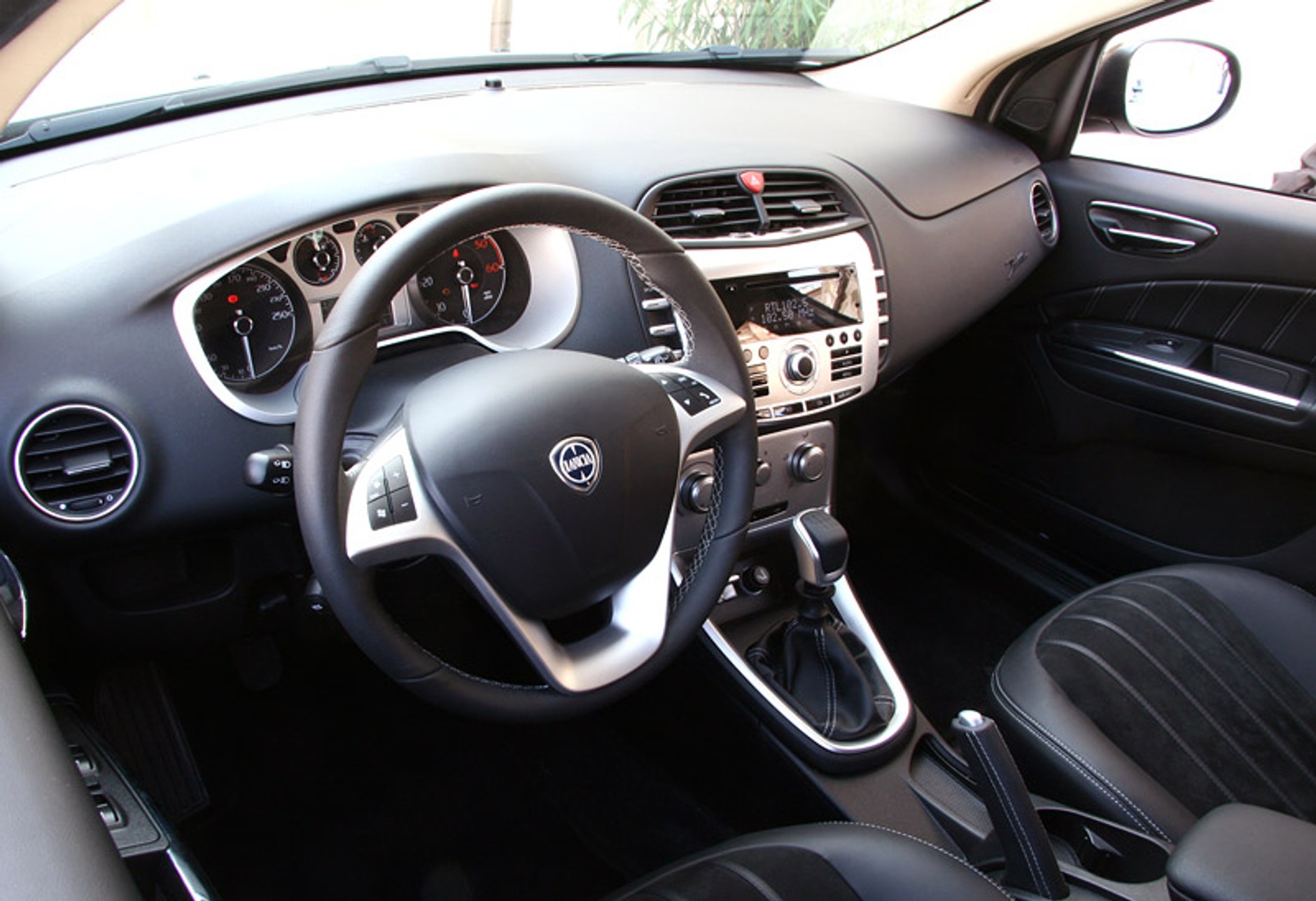 Pierwsze wrażenia: Lancia Delta – legenda w nowym runie