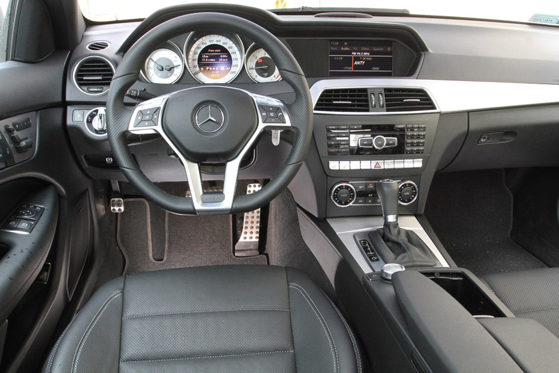 Mercedes C250 CDI: luksusowe coupé dla  oszczędnych