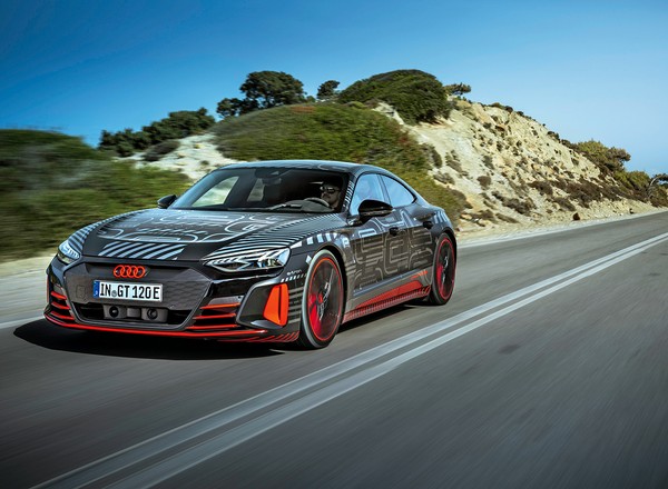 Audi RS e-tron GT - daleko, szybko, dobrze