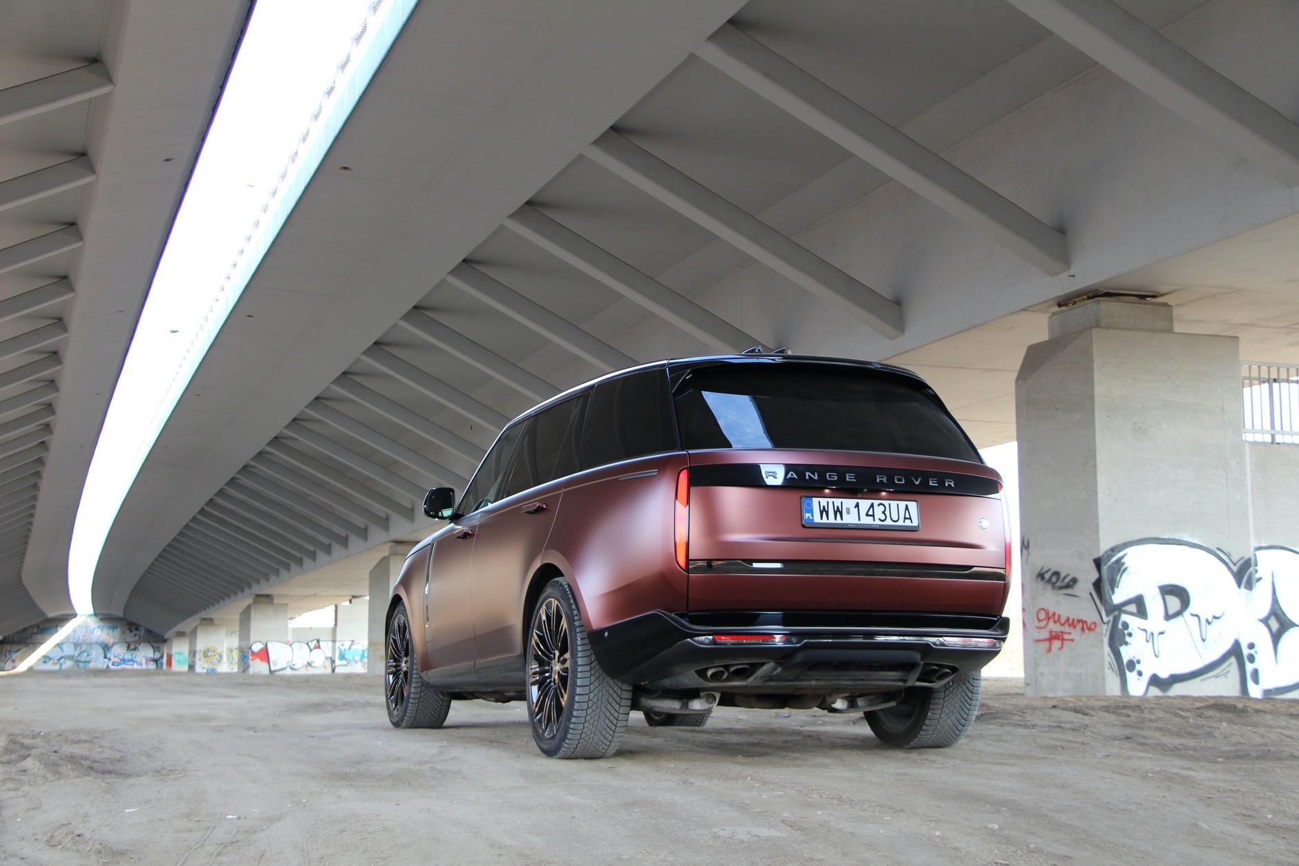 Range Rover 4.4 V8 SV LWB