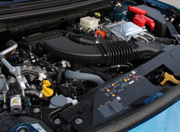 Oszczędne hybrydy biją rekordy popularności. Czy ich serwis też jest tani? Spytałem mechaników