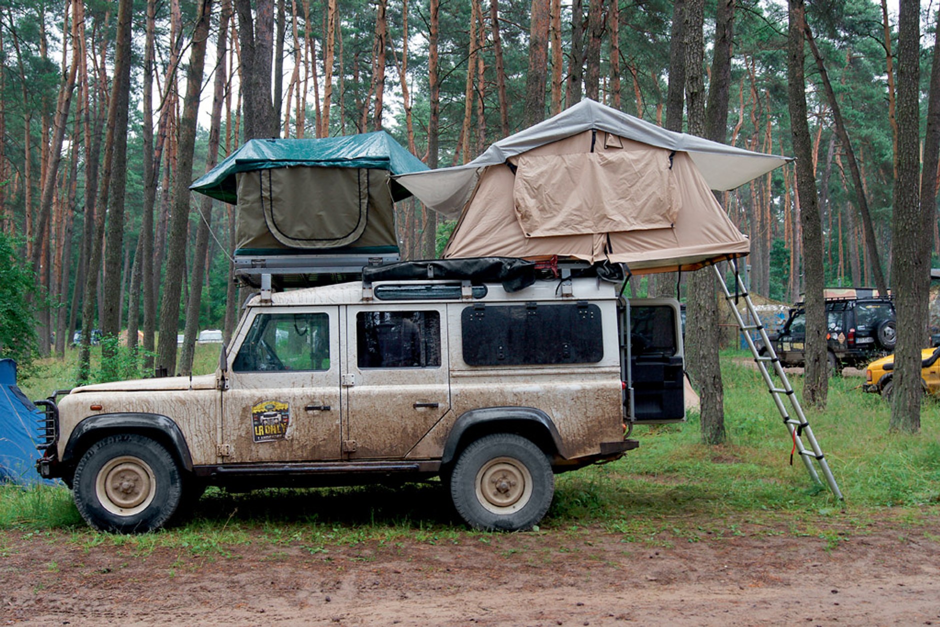 Land Rover Defender 2.2 TD 110 SW: test kultowej terenówki