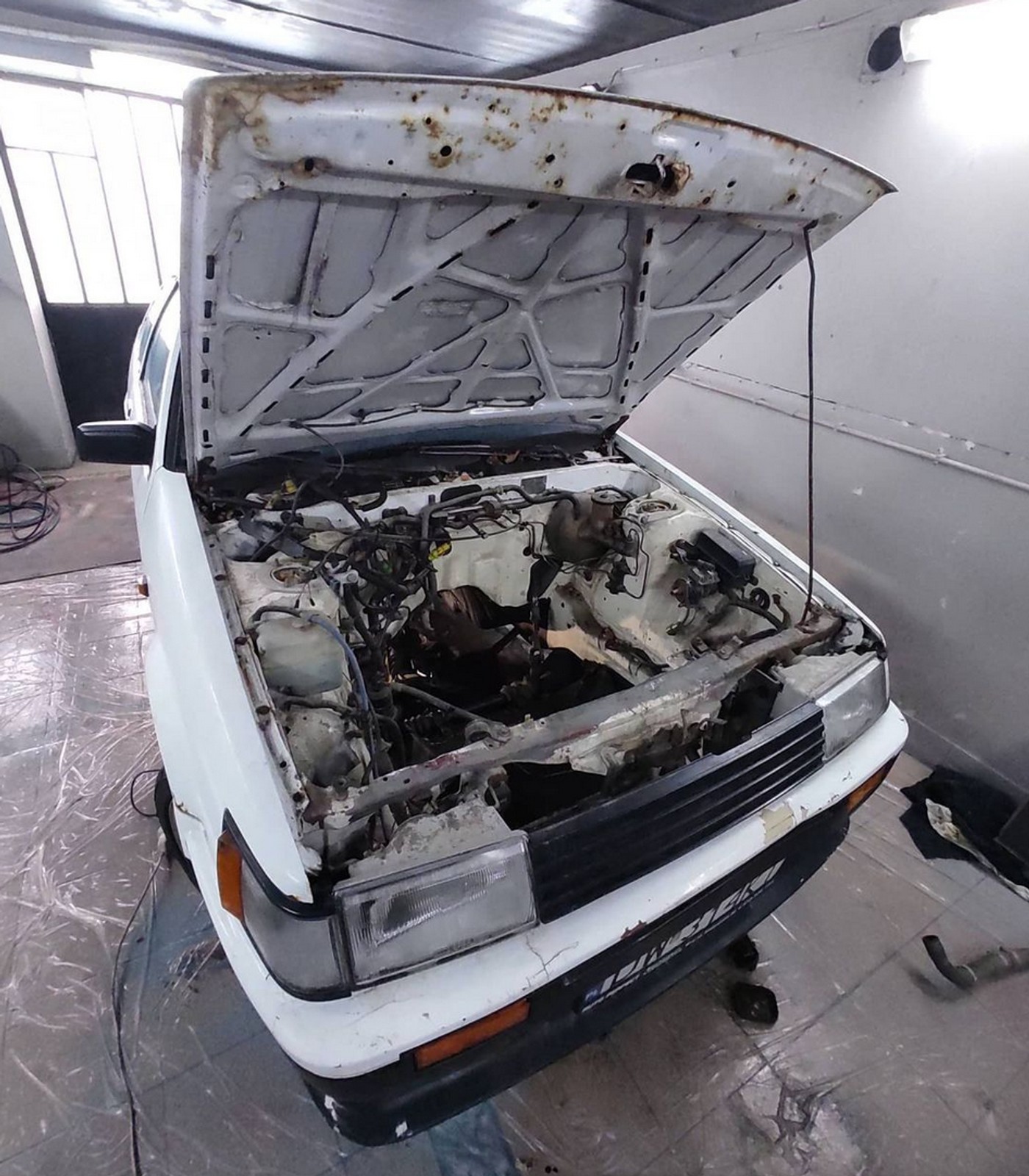 Ratujemy Hachi - poszukiwania silnika 4AGE