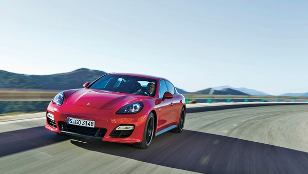 Porsche Panamera GTS: atletyczny wariant sportowej limuzyny