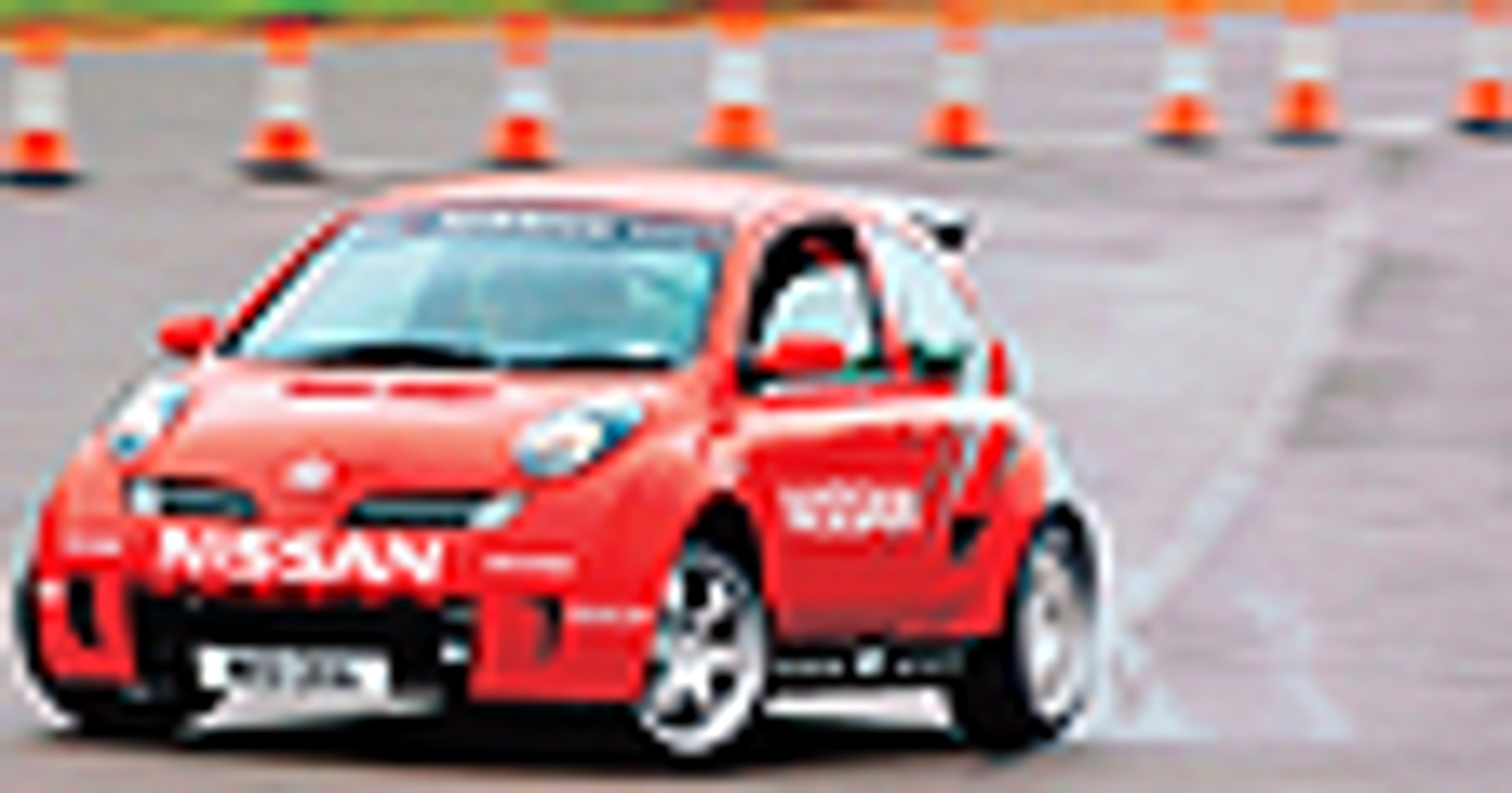 Renault Clio, Seat Leon, Nissan Micra, Mini Cooper S -  Wystrzałowe minibolidy