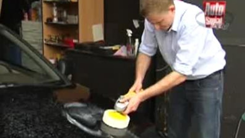 Auto Świat TV - Jak przywrócić blask lakierowi?