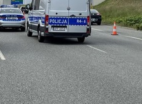 Tragiczny wypadek na autostradzie A4. Policja szuka świadków