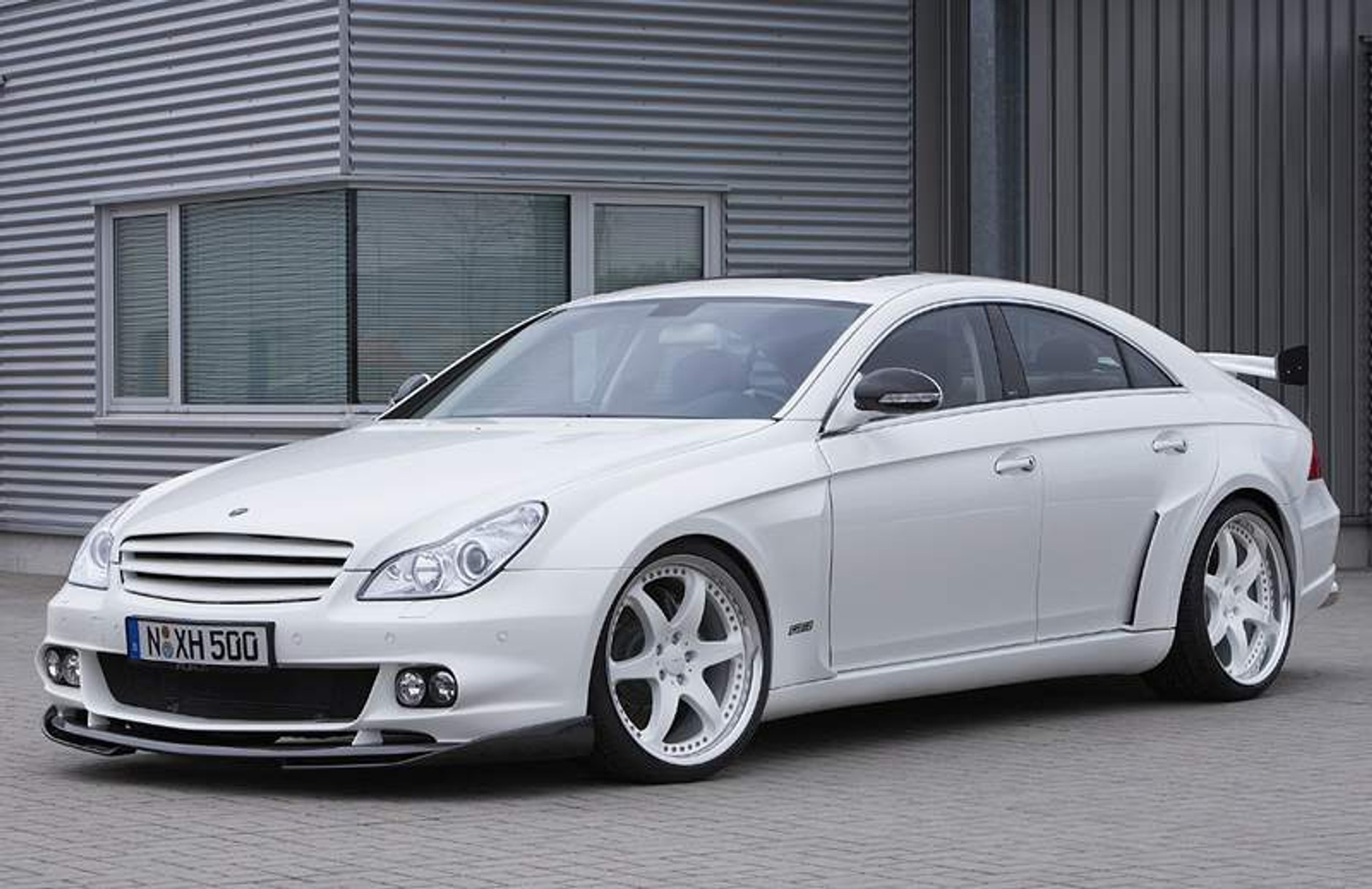 ART GTR – anielski potwór