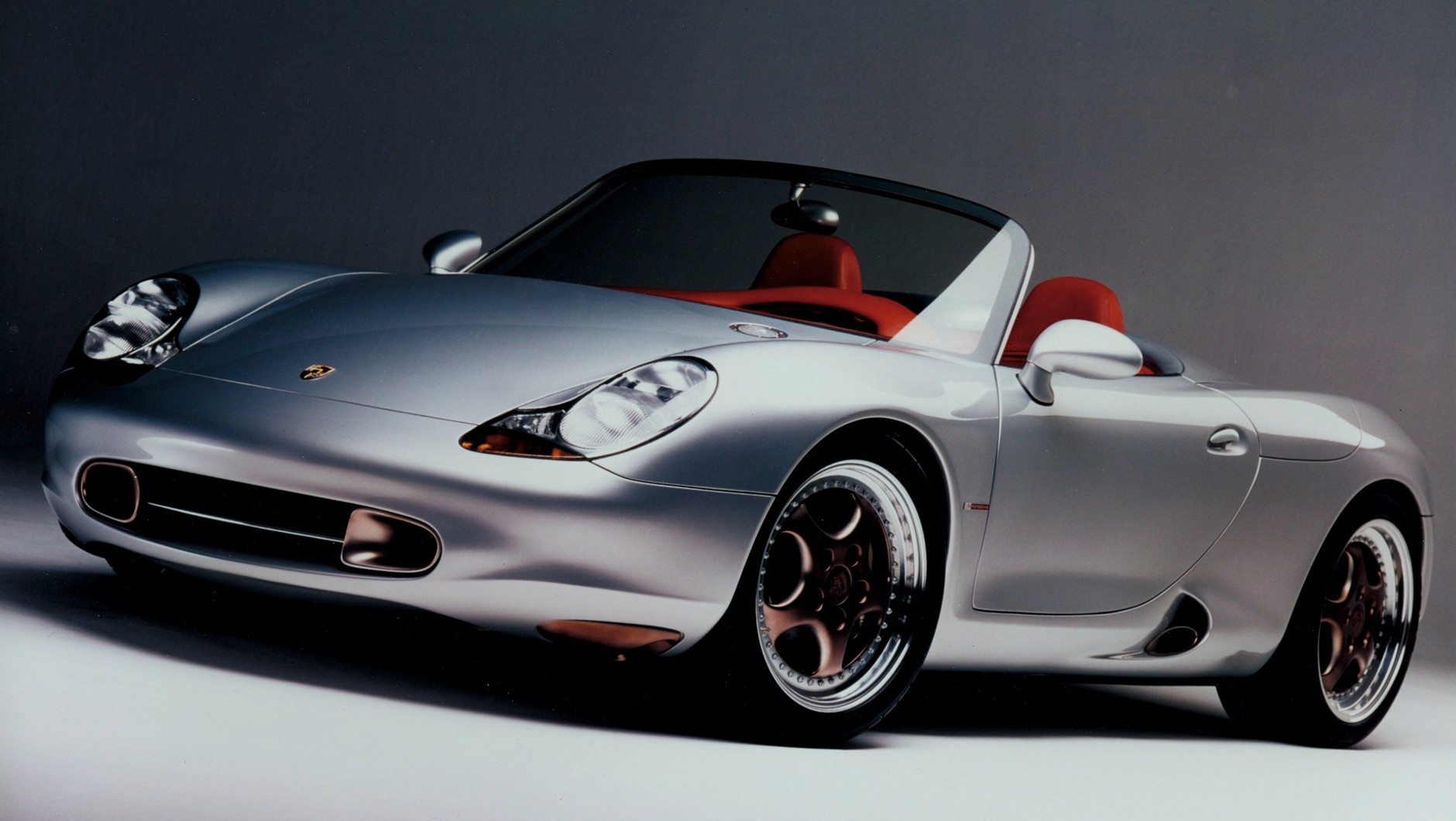 Prototypowe Porsche Boxster wzbudziło sensację podczas salonu samochodowego w Detroit w 1993 r.