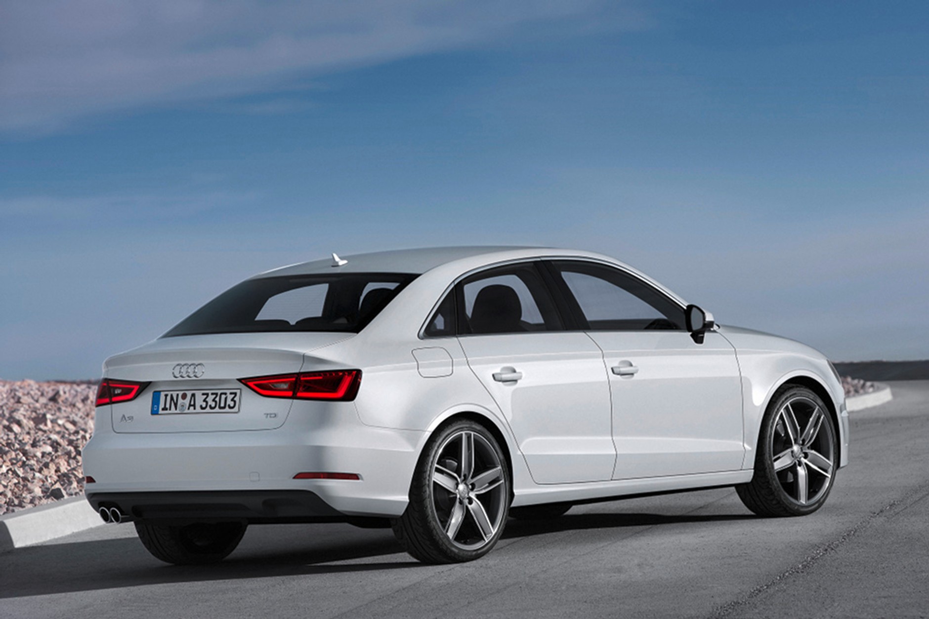 Audi A3: mały sedan, duży prestiż