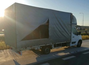 Inspektorzy ITD odkryli, dlaczego plandeka była wybrzuszona. To kolejna taka sytuacja