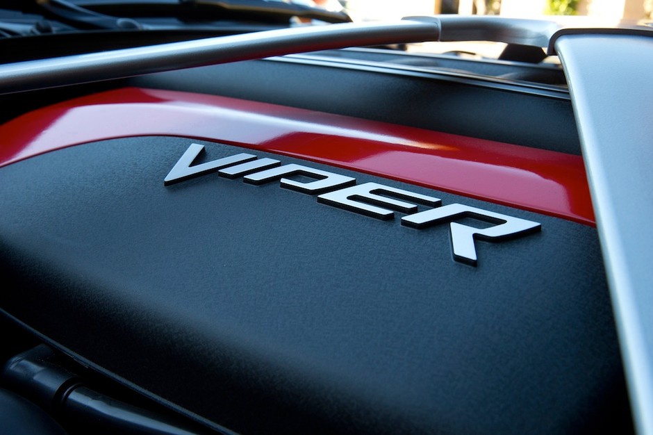 SRT Viper: amerykański drapieżnik