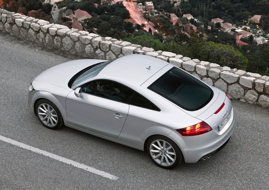 AMI 2010: Audi TT po wiosennym faceliftingu
