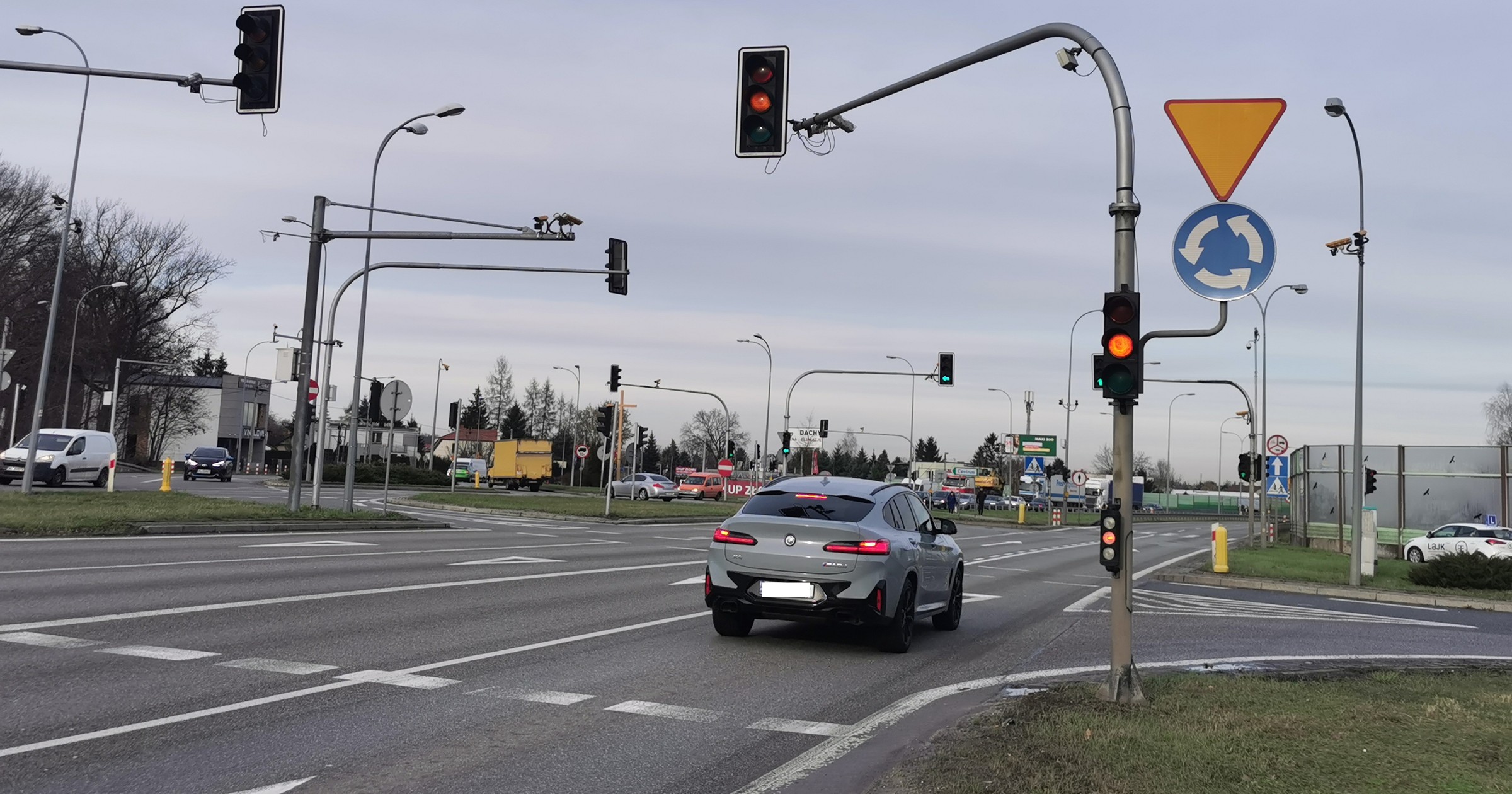 Skrzyżowanie w Jabłonnie: to łatwo stracić prawo jazdy