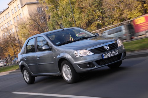 Auto za 35 000 zł - radzimy co kupić nowe, czy używane?