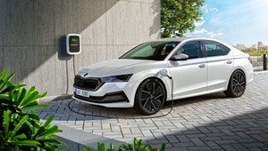Hybrydy Plug-in od Skody – wysoki zasięg i możliwość zeroemisyjnej jazdy. Dostępne od zaraz!