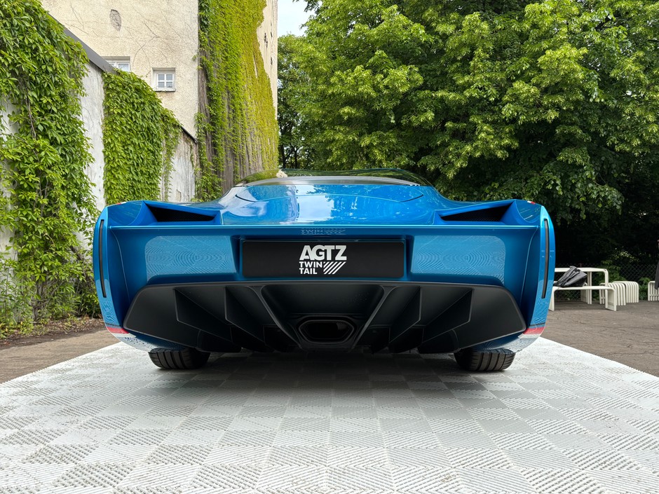 AGTZ Twin Tail