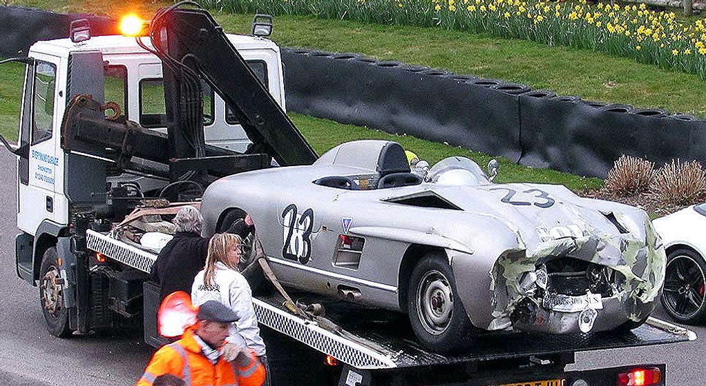 Zderzenie Mercedesa z Jaguarem w Goodwood